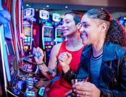 Sảnh Live Casino winvnd với dealer thật phát trực tiếp 24/7